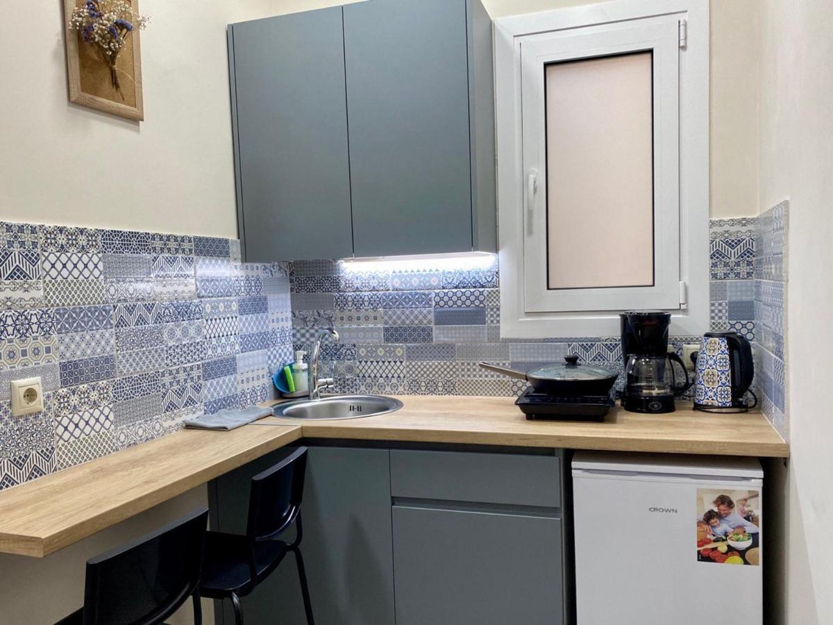 A Modern Flat In The Centre Daire Atina Dış mekan fotoğraf
